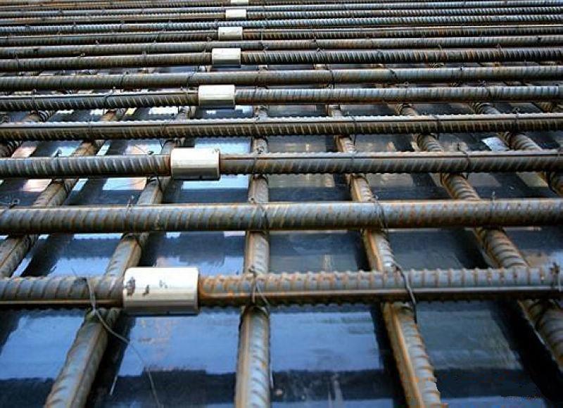 中卫为什么建楼房时，要在钢筋上加一排小圆环？原来作用这么大